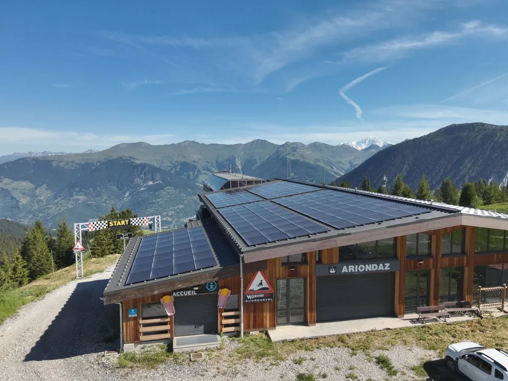 Centrale photovoltaïque de l'Ariondaz (Courchevel)