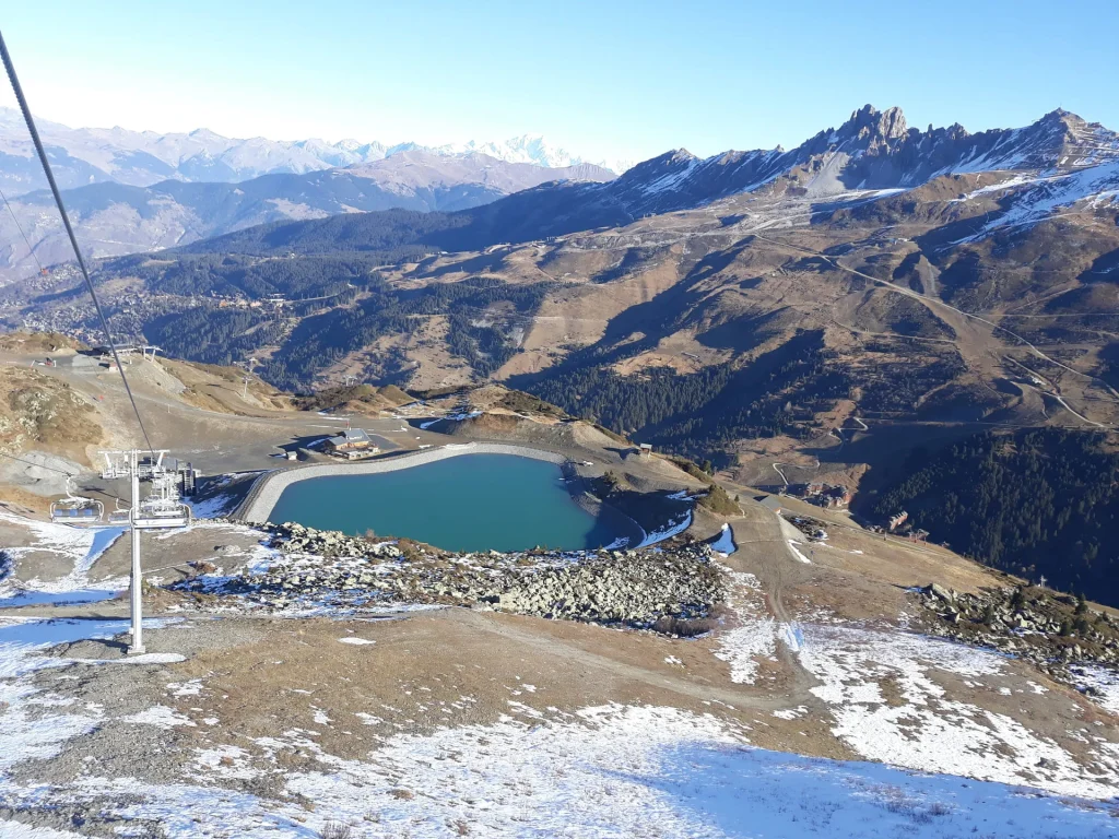 Retenue des Combes à Mottaret